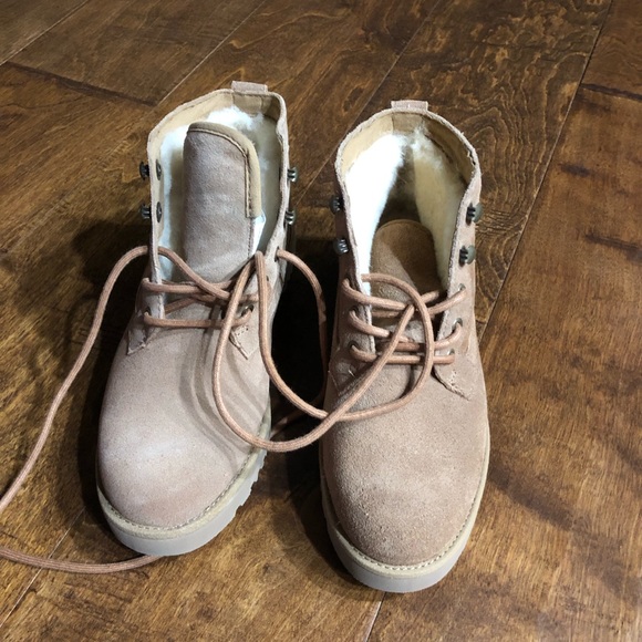 ugg neumel womens outfit